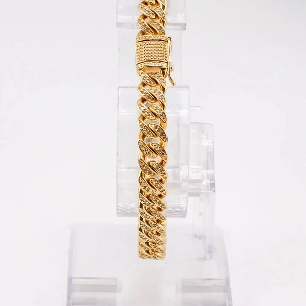 10K solid yellow gold and Diamond Miami Cuban Link Bracelet